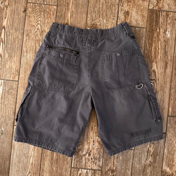 Vtg Y2K Cargo Shorts Mens 32 Gray Flap Pocket Bird Logo D‎ Ring Hong Kong Thick - Picture 3 of 7